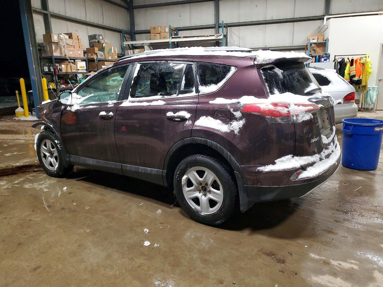 2018 TOYOTA RAV4 ADVENTURE photo 2