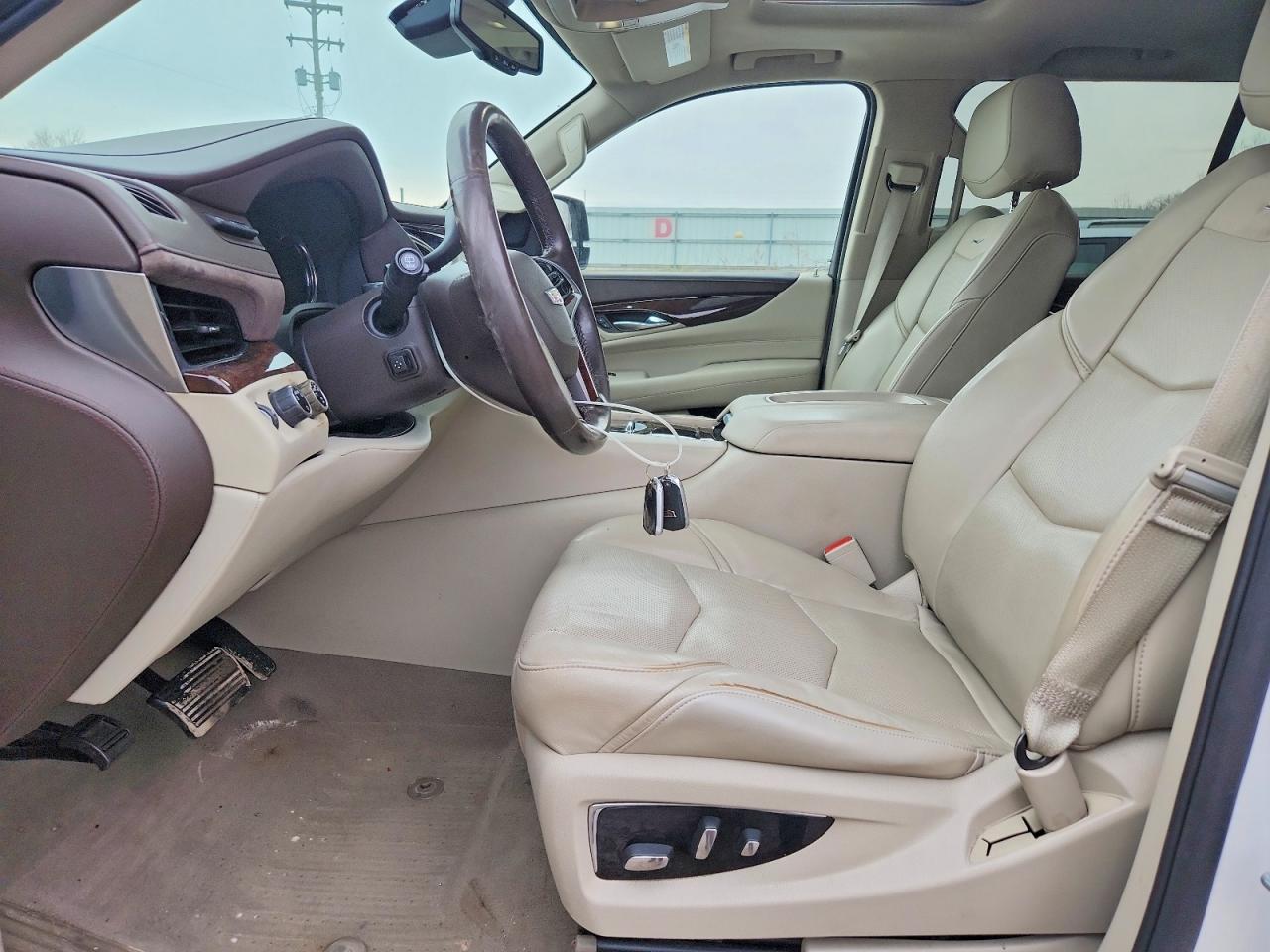 2016 CADILLAC ESCALADE ESV LUXURY photo 19