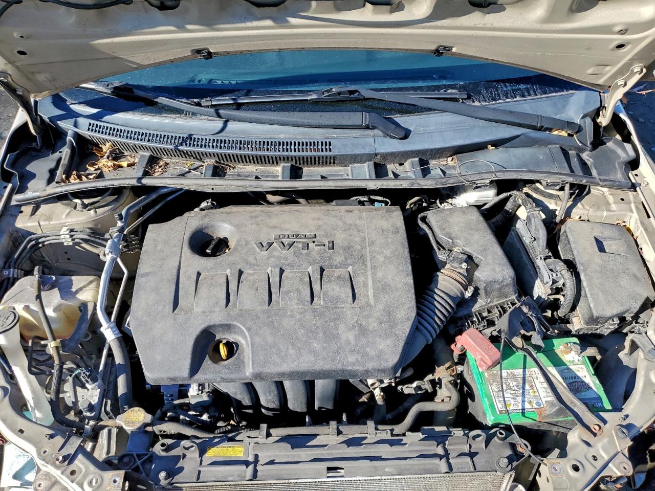 2011 TOYOTA COROLLA BASE photo 21