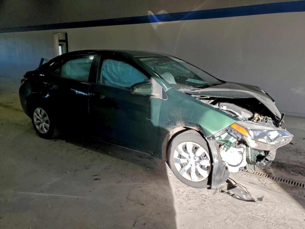 2016 TOYOTA COROLLA L photo 4