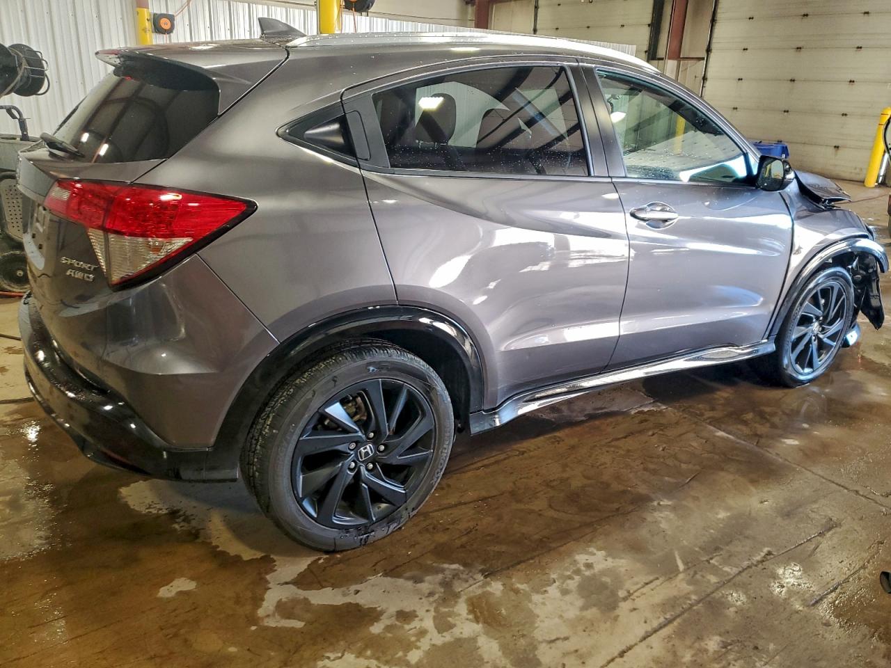 2021 HONDA HR-V SPORT photo 3