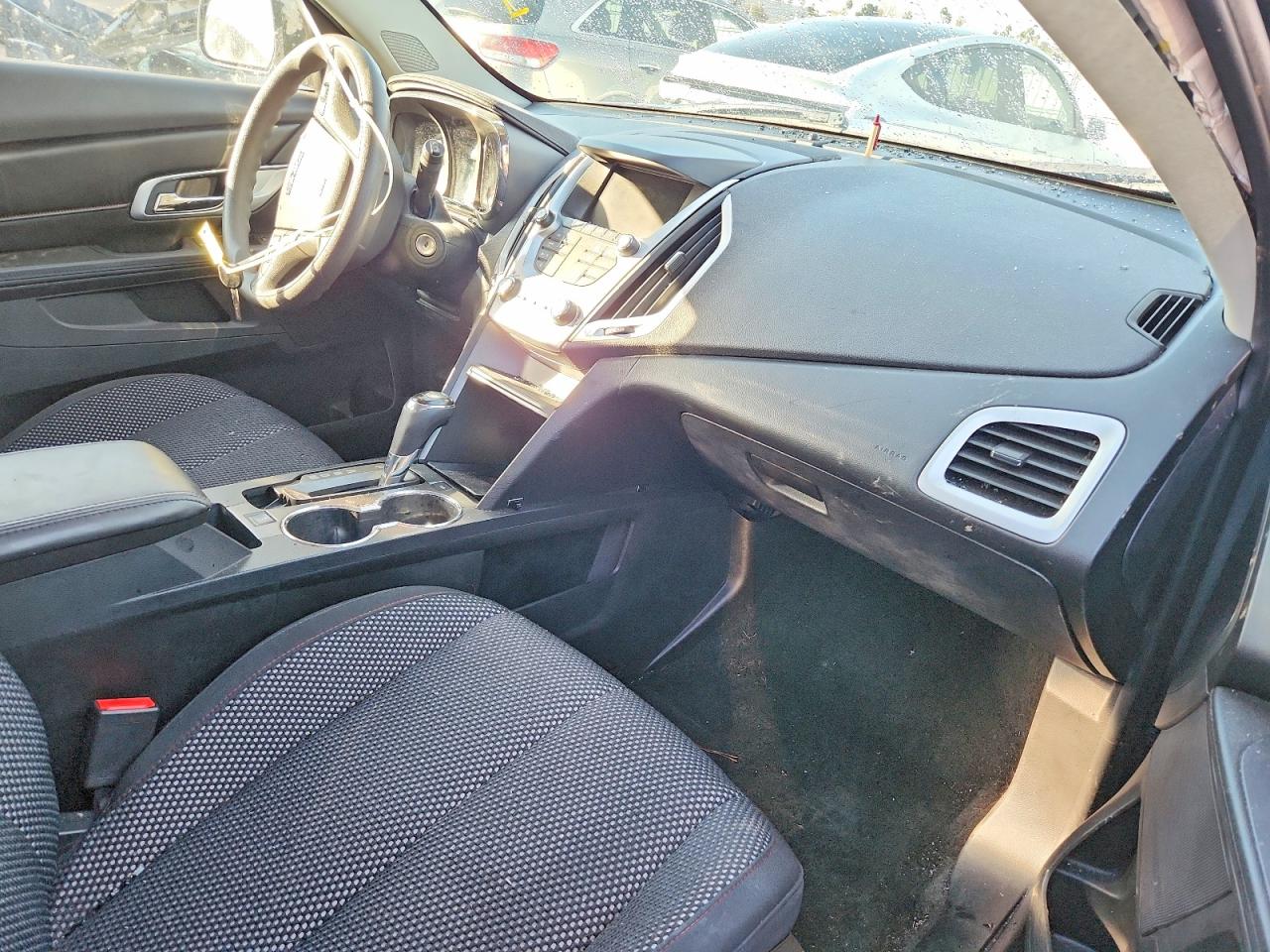2017 GMC TERRAIN SLE photo 8
