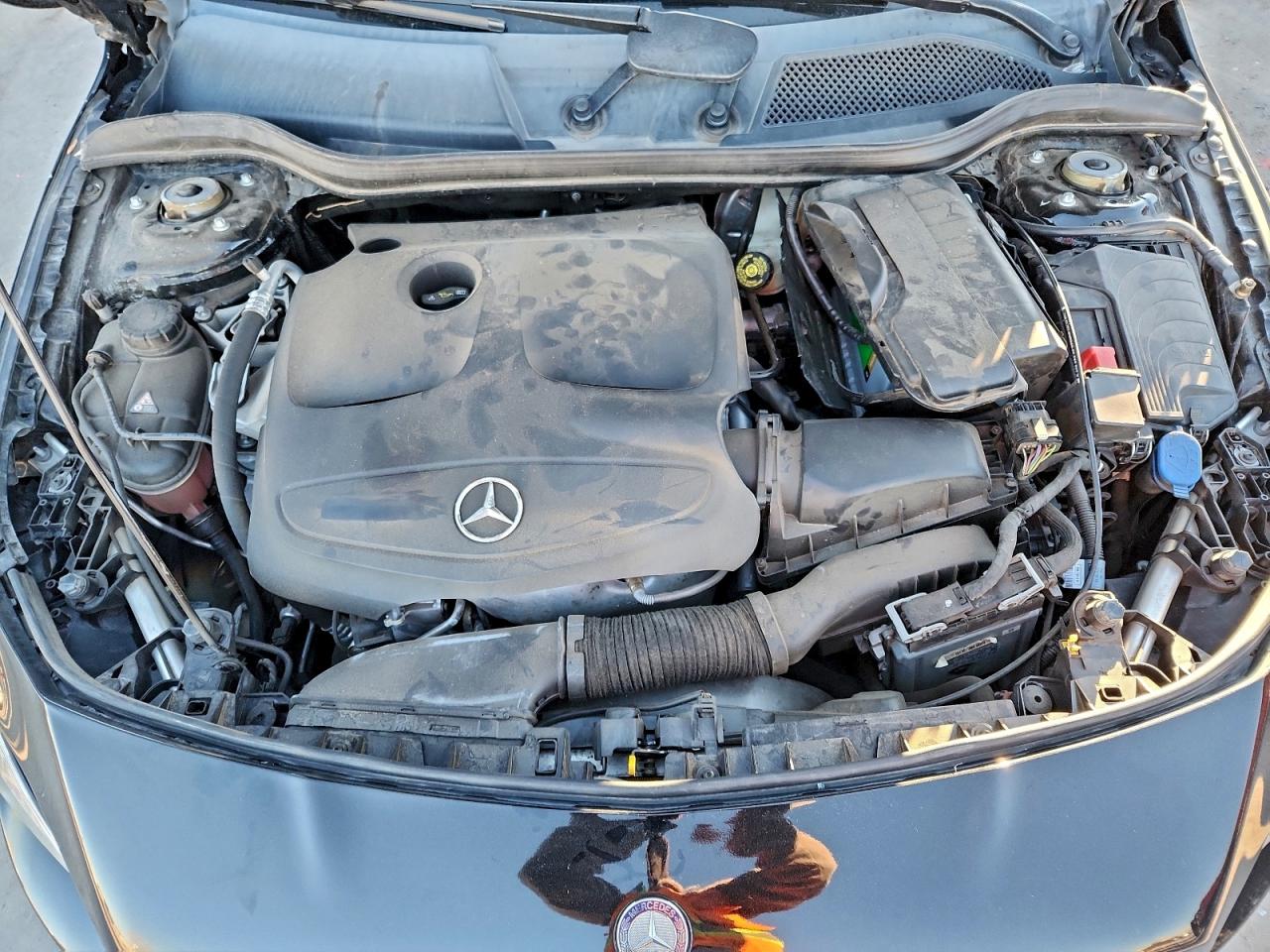 2016 MERCEDES-BENZ CLA 250 4MATIC photo 11