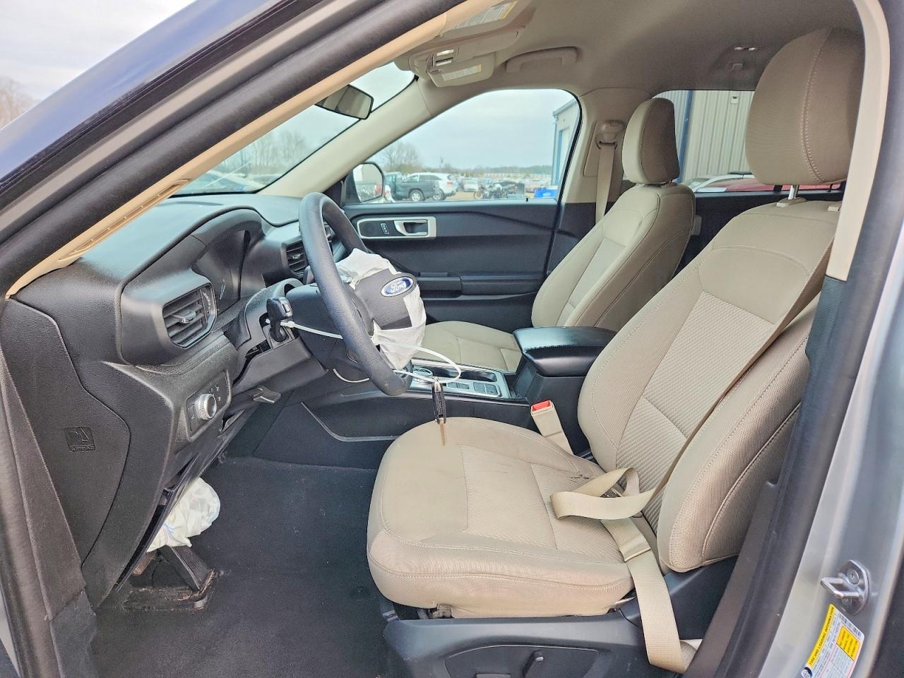 2021 FORD EXPLORER photo 7
