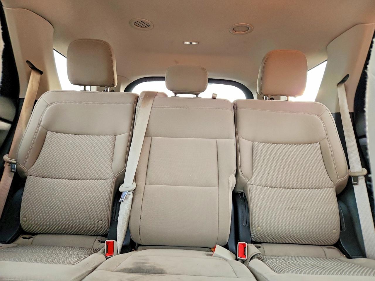 2021 FORD EXPLORER photo 10