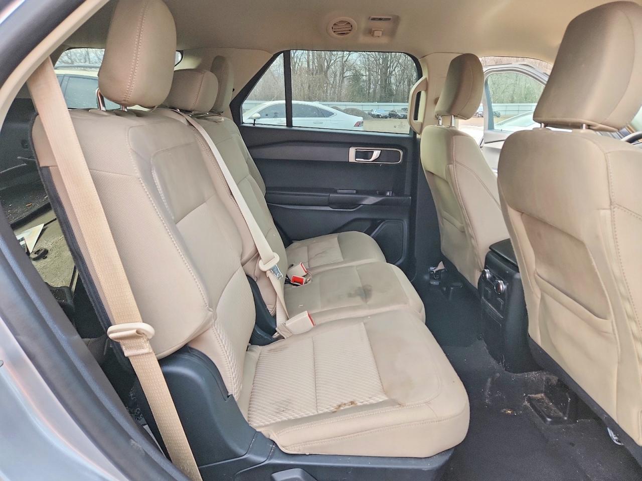 2021 FORD EXPLORER photo 11