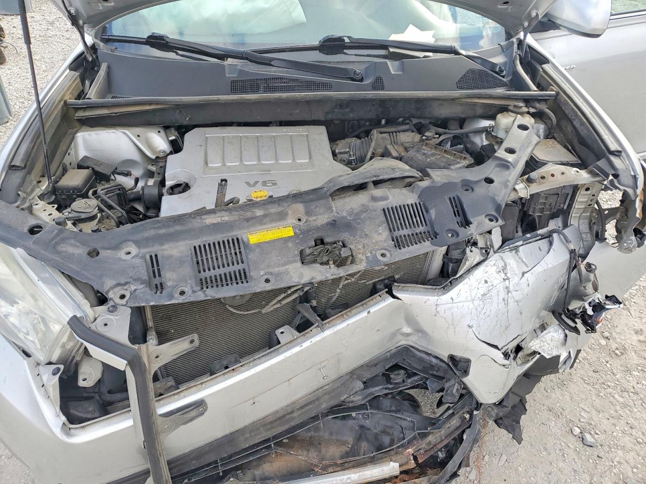 2013 TOYOTA HIGHLANDER LIMITED photo 23