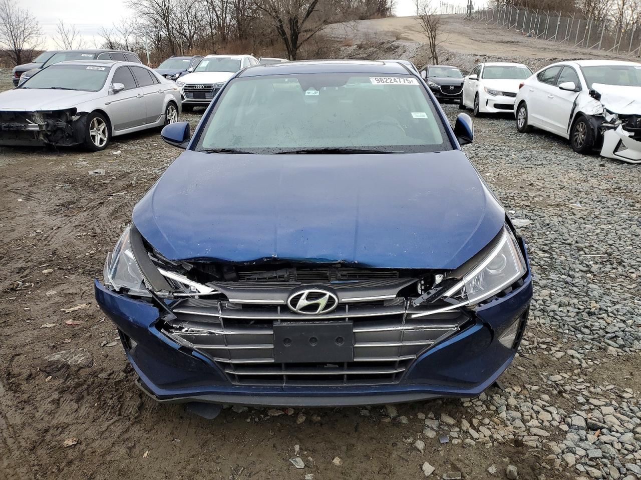 2020 HYUNDAI ELANTRA SEL photo 5