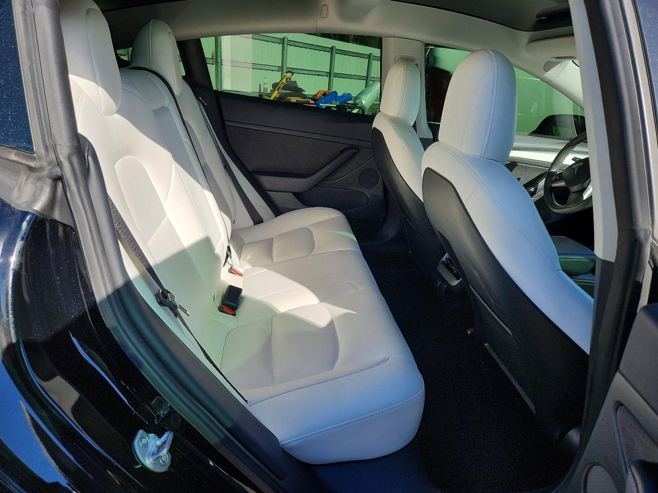 2022 TESLA MODEL 3 photo 10