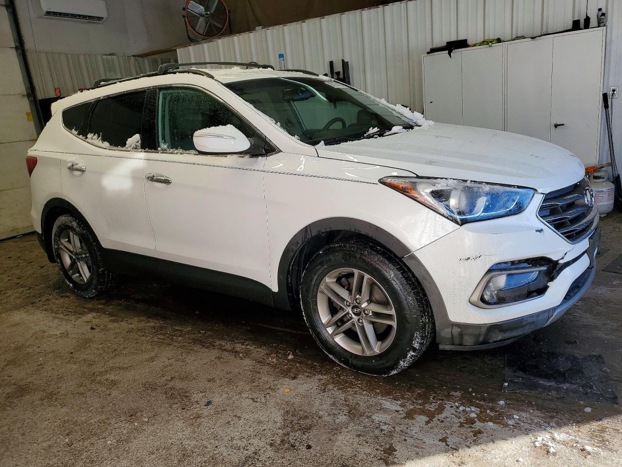 2018 HYUNDAI SANTA FE SPORT photo 4