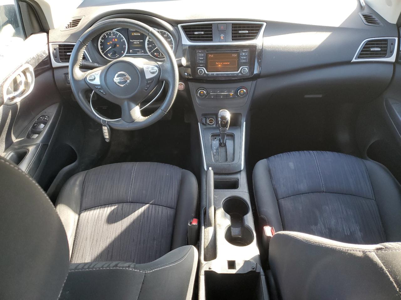 2017 NISSAN SENTRA S photo 8