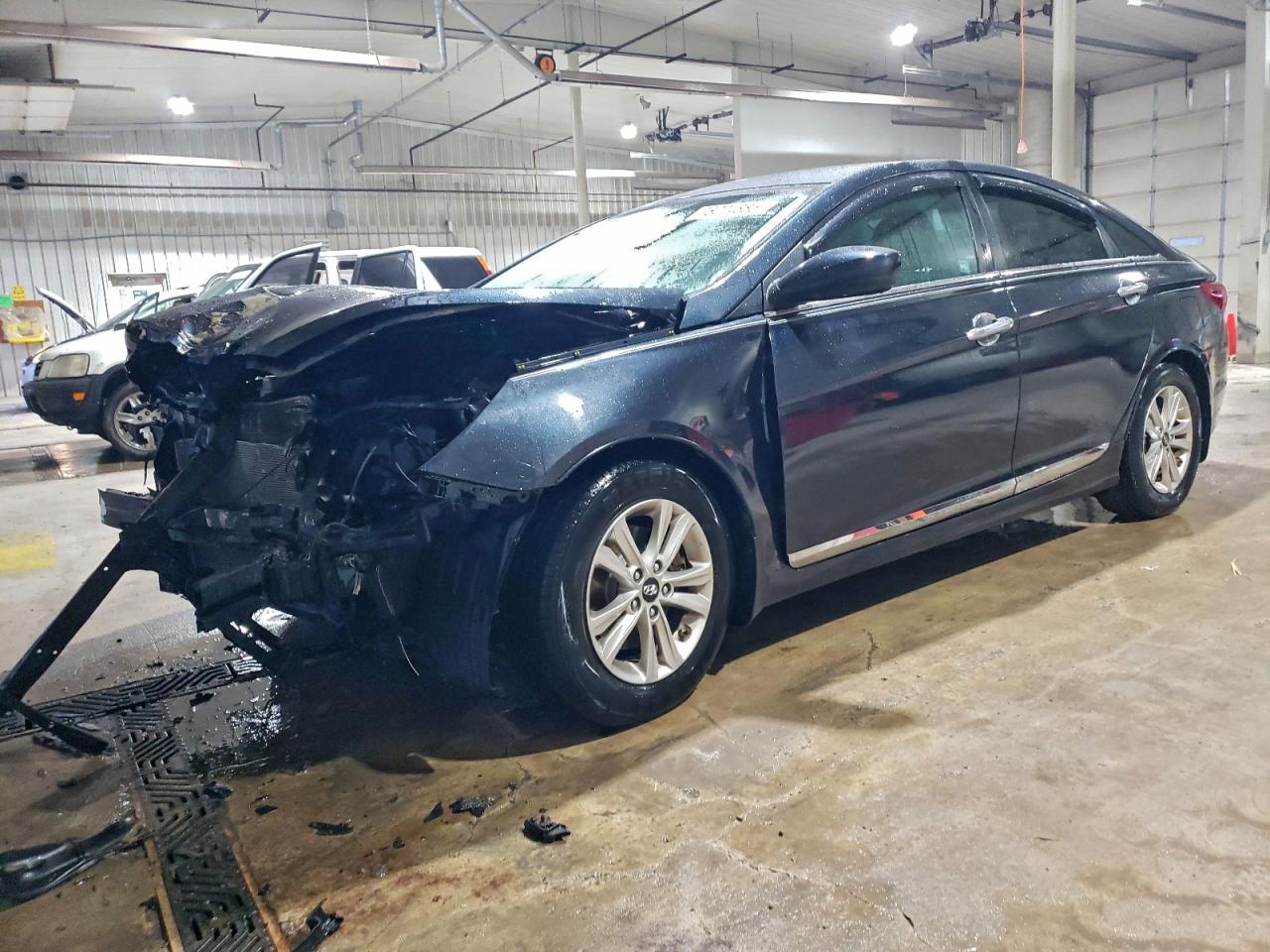 2011 HYUNDAI SONATA