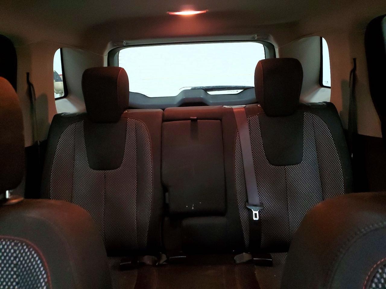 2017 GMC TERRAIN SLE photo 10