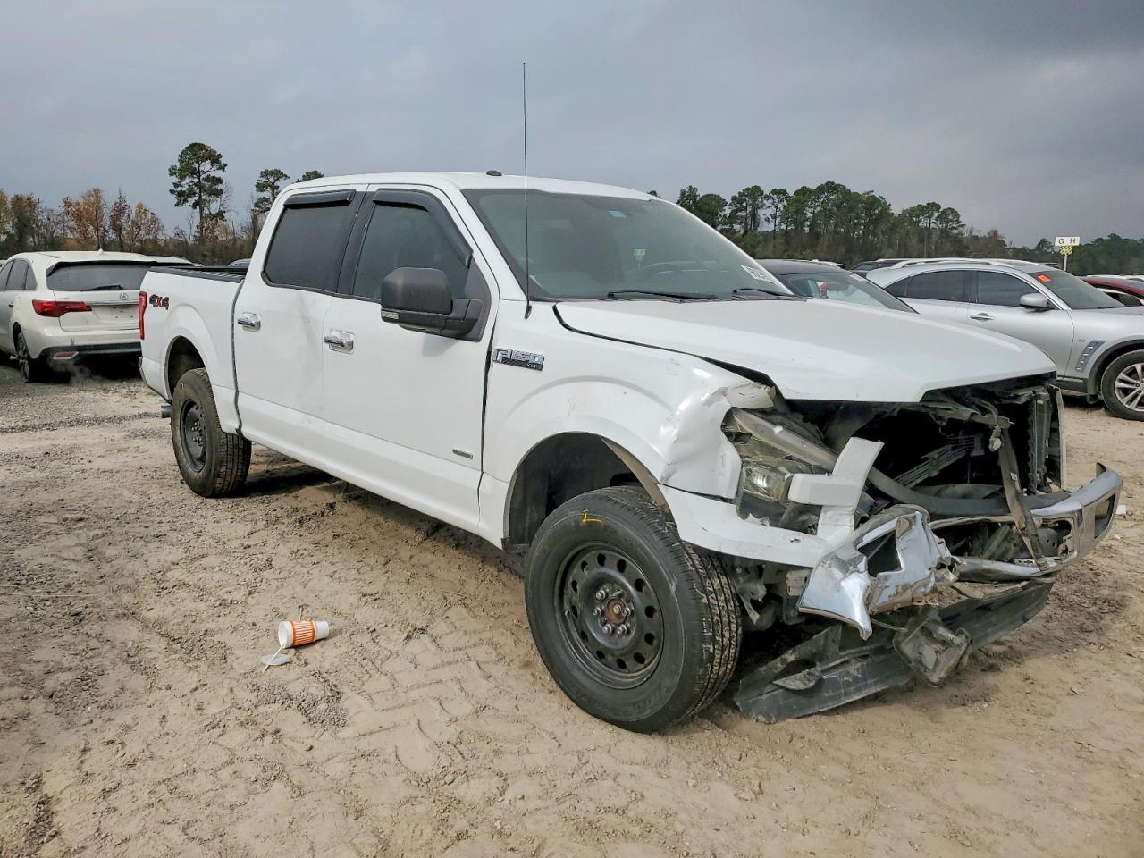 2016 FORD F150 SUPERCREW photo 4