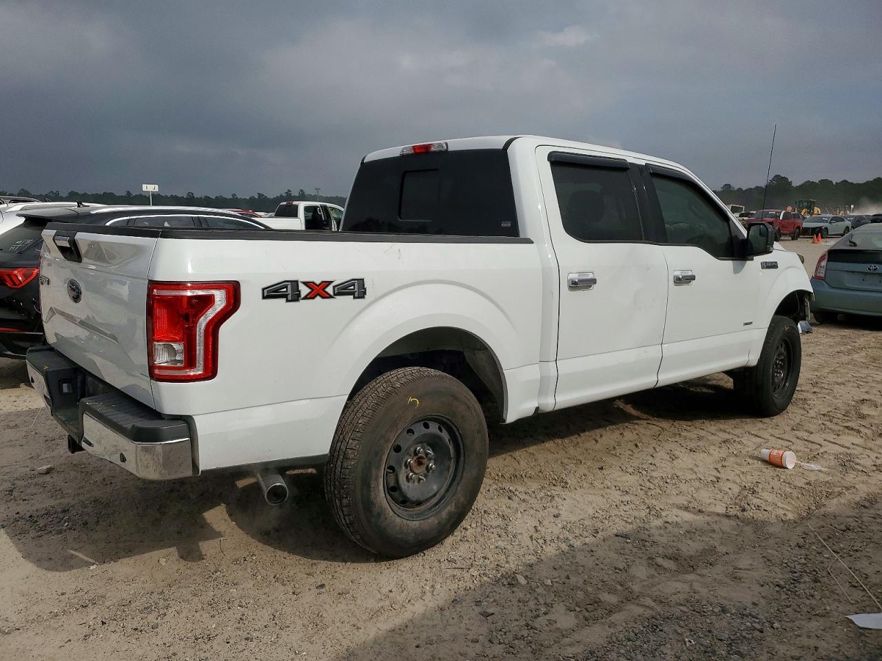 2016 FORD F150 SUPERCREW photo 3