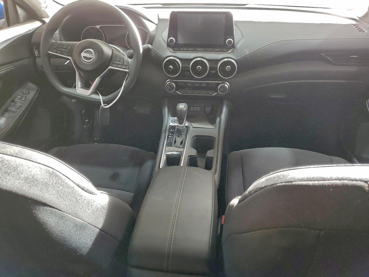 2025 NISSAN SENTRA SV photo 8