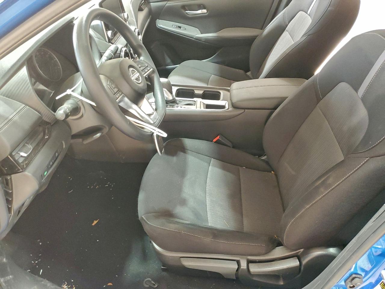 2025 NISSAN SENTRA SV photo 7