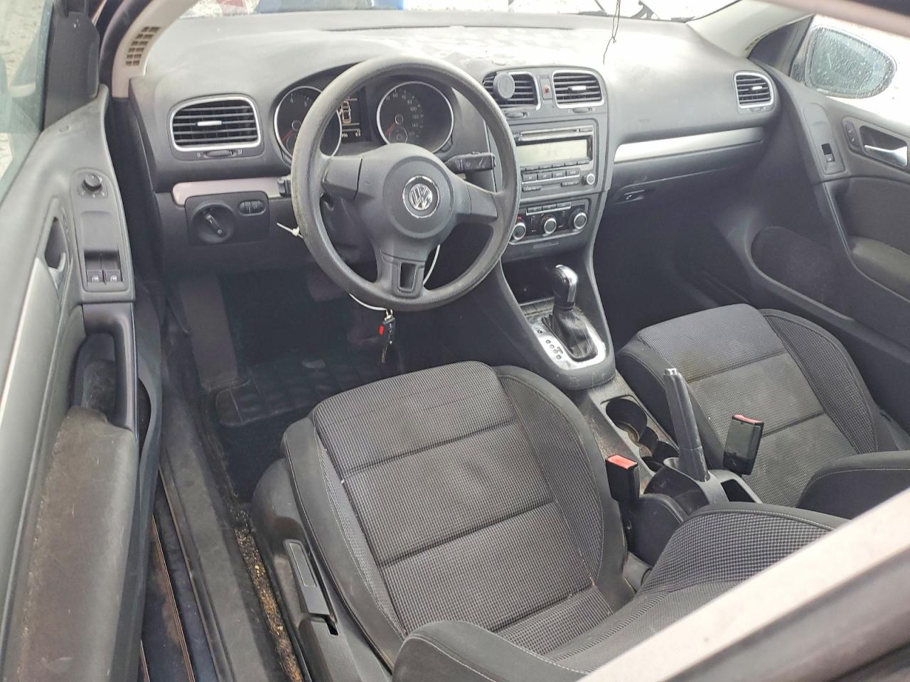 2011 VOLKSWAGEN GOLF photo 8