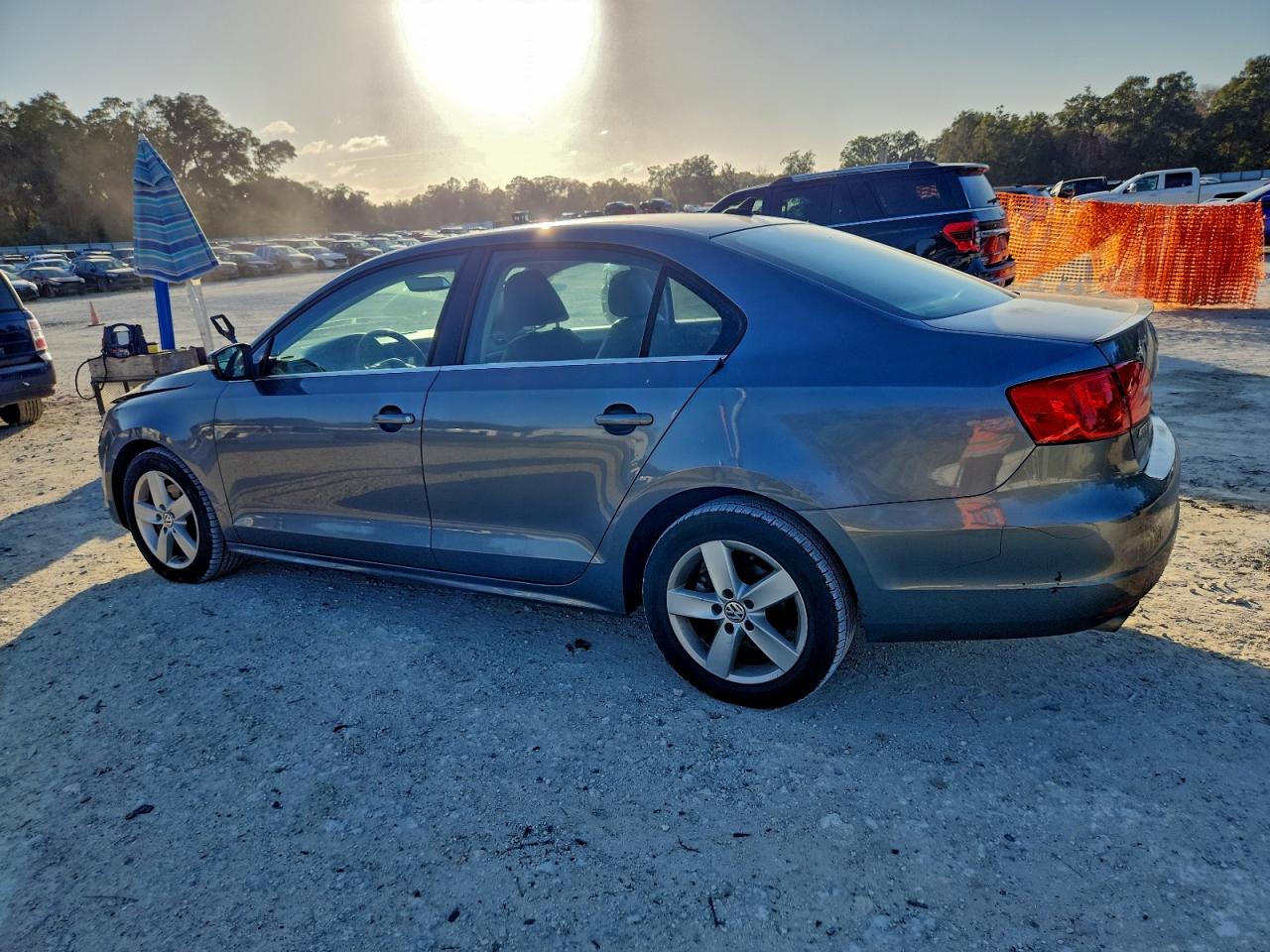 2013 VOLKSWAGEN JETTA TDI photo 2