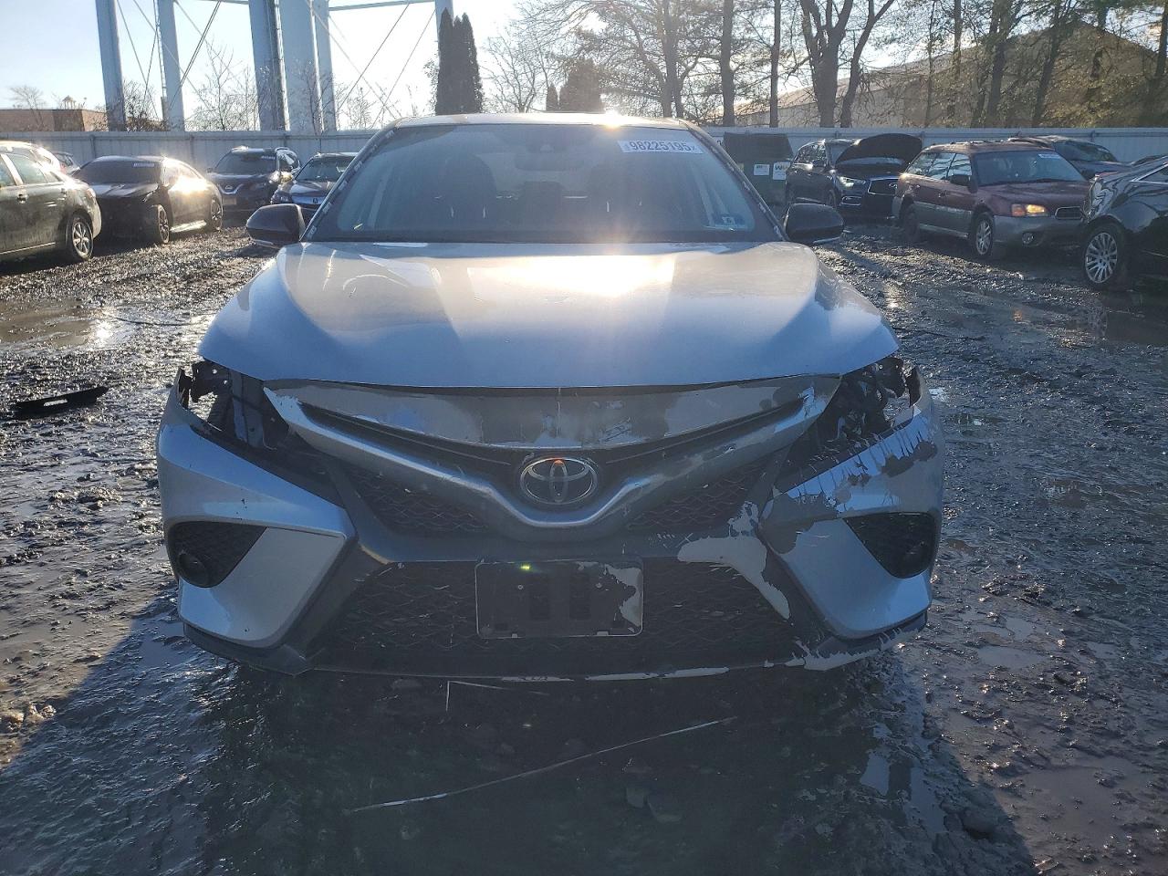 2020 TOYOTA CAMRY XSE photo 5