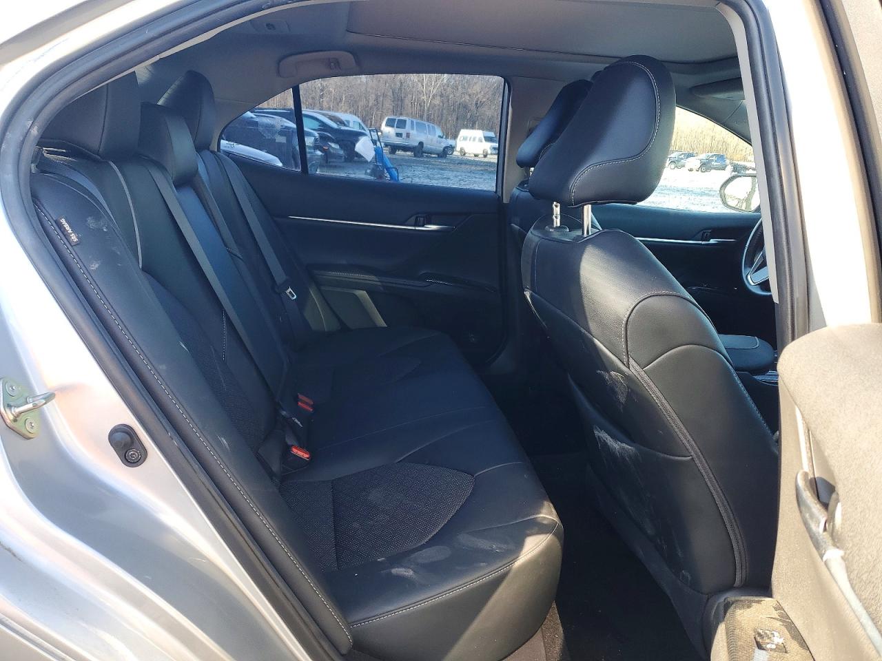 2020 TOYOTA CAMRY XSE photo 10