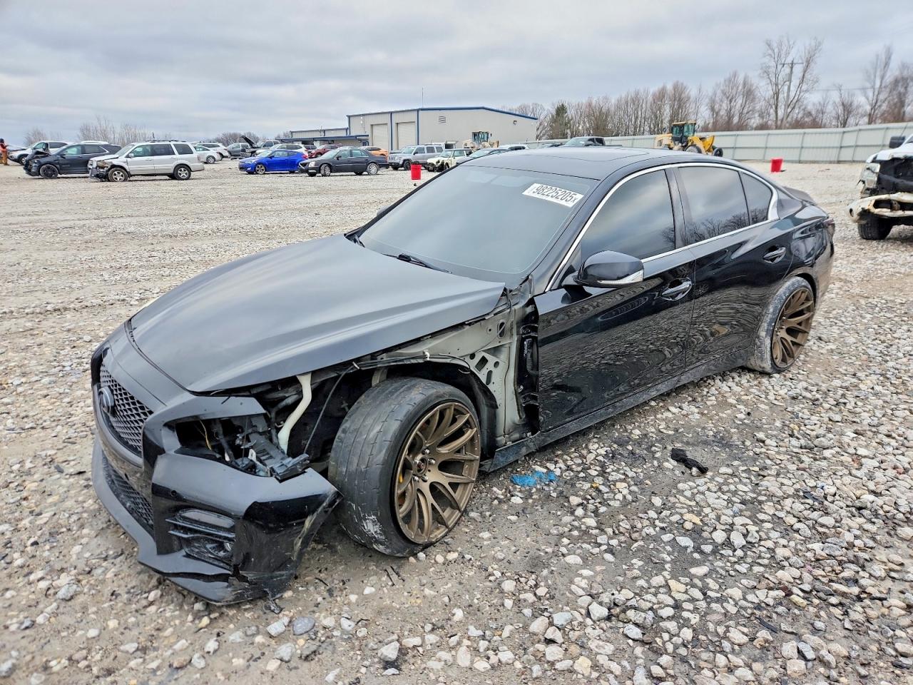 2015 INFINITI Q50