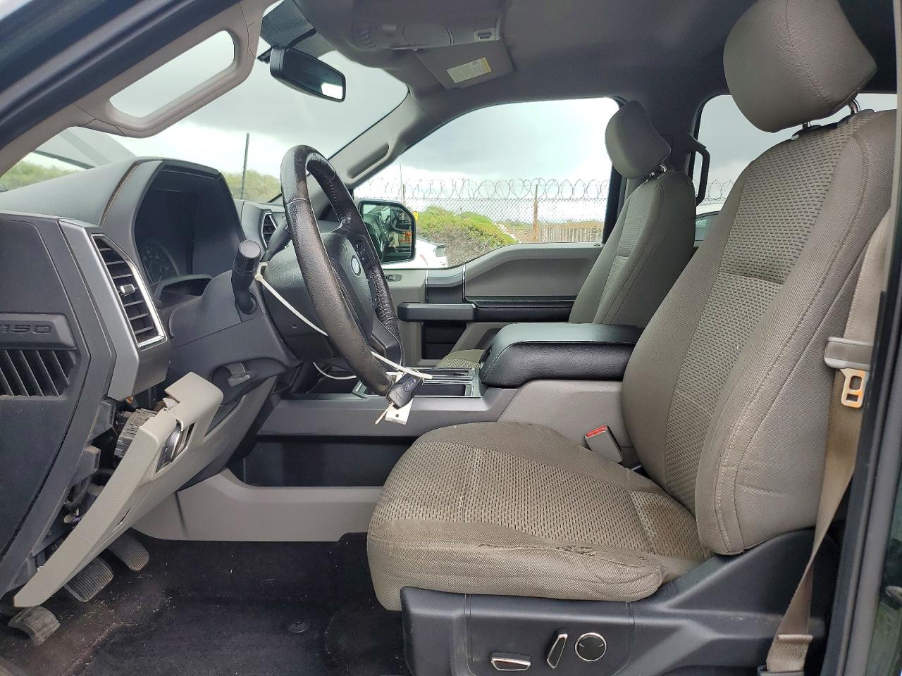 2016 FORD F150 SUPERCREW photo 7