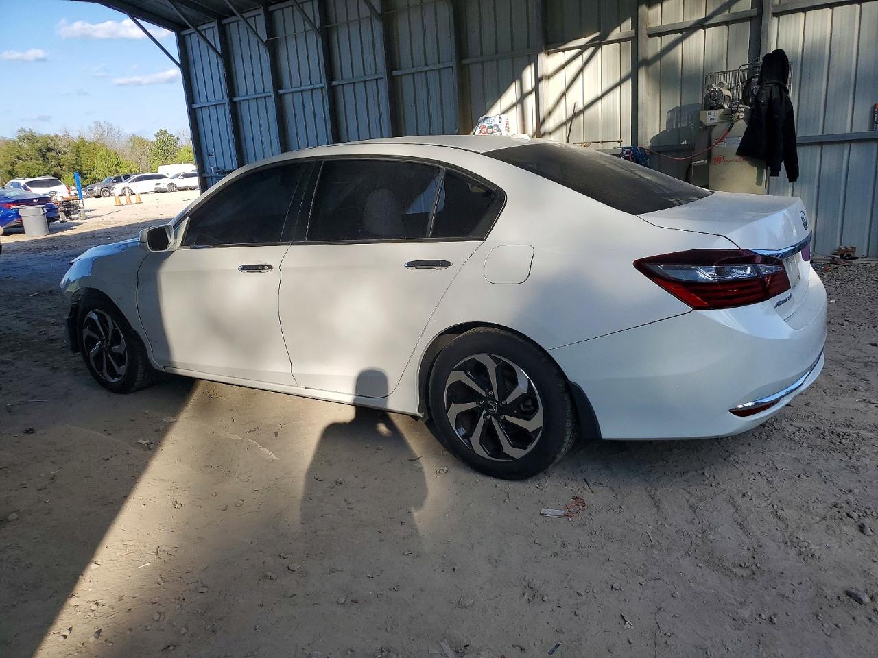 2016 HONDA ACCORD EXL photo 2