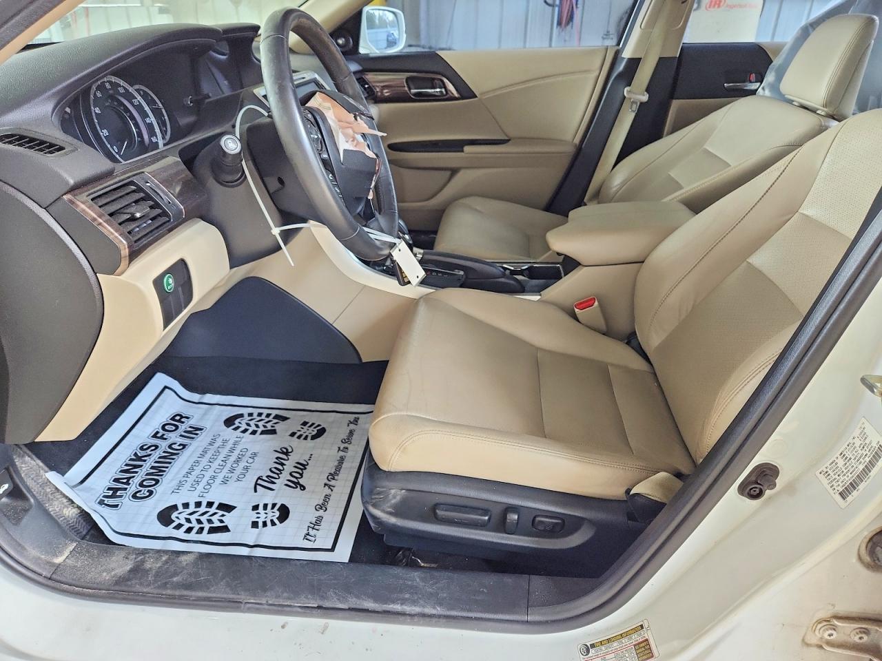 2016 HONDA ACCORD EXL photo 7
