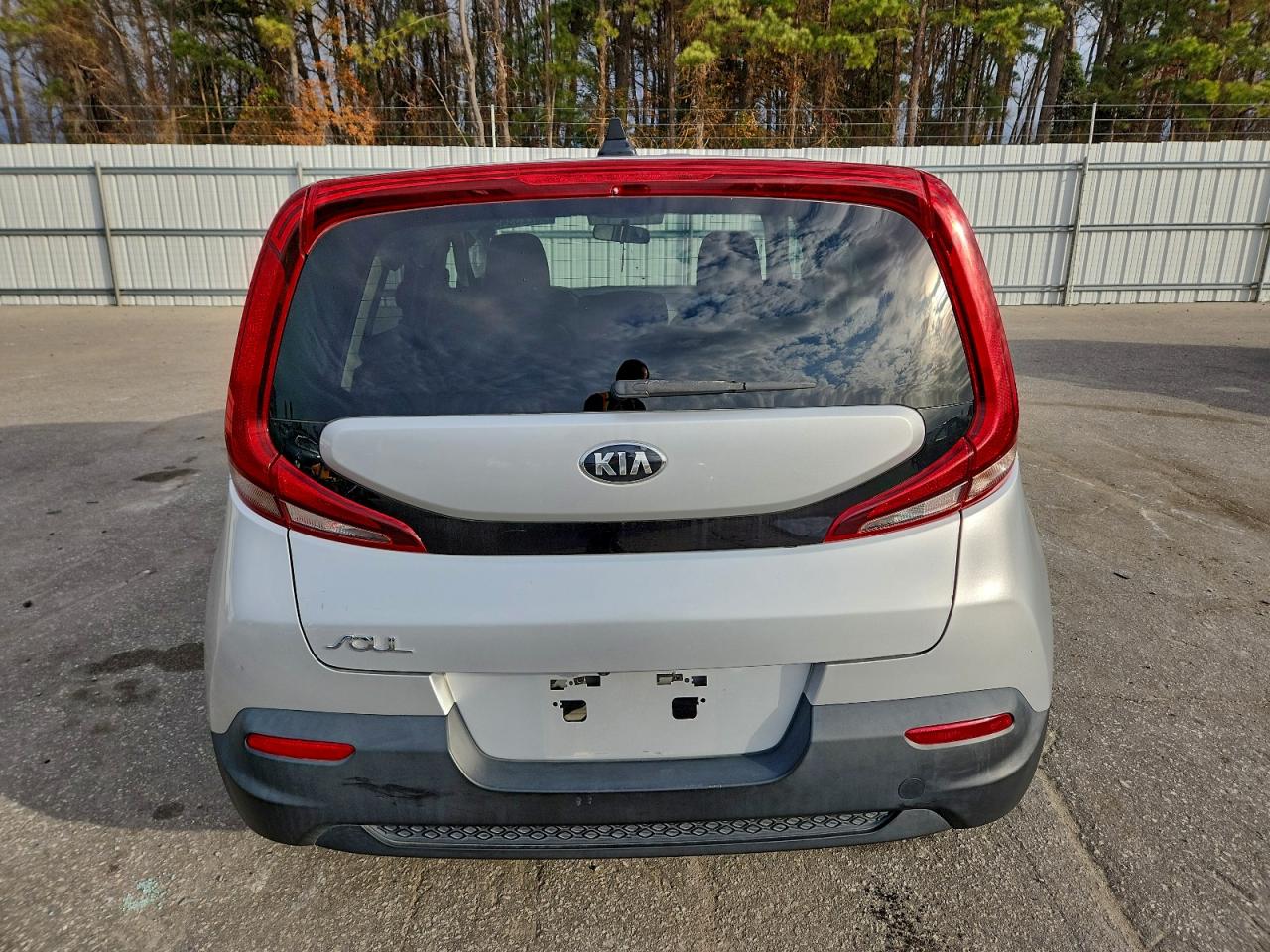 2020 KIA SOUL LX photo 11