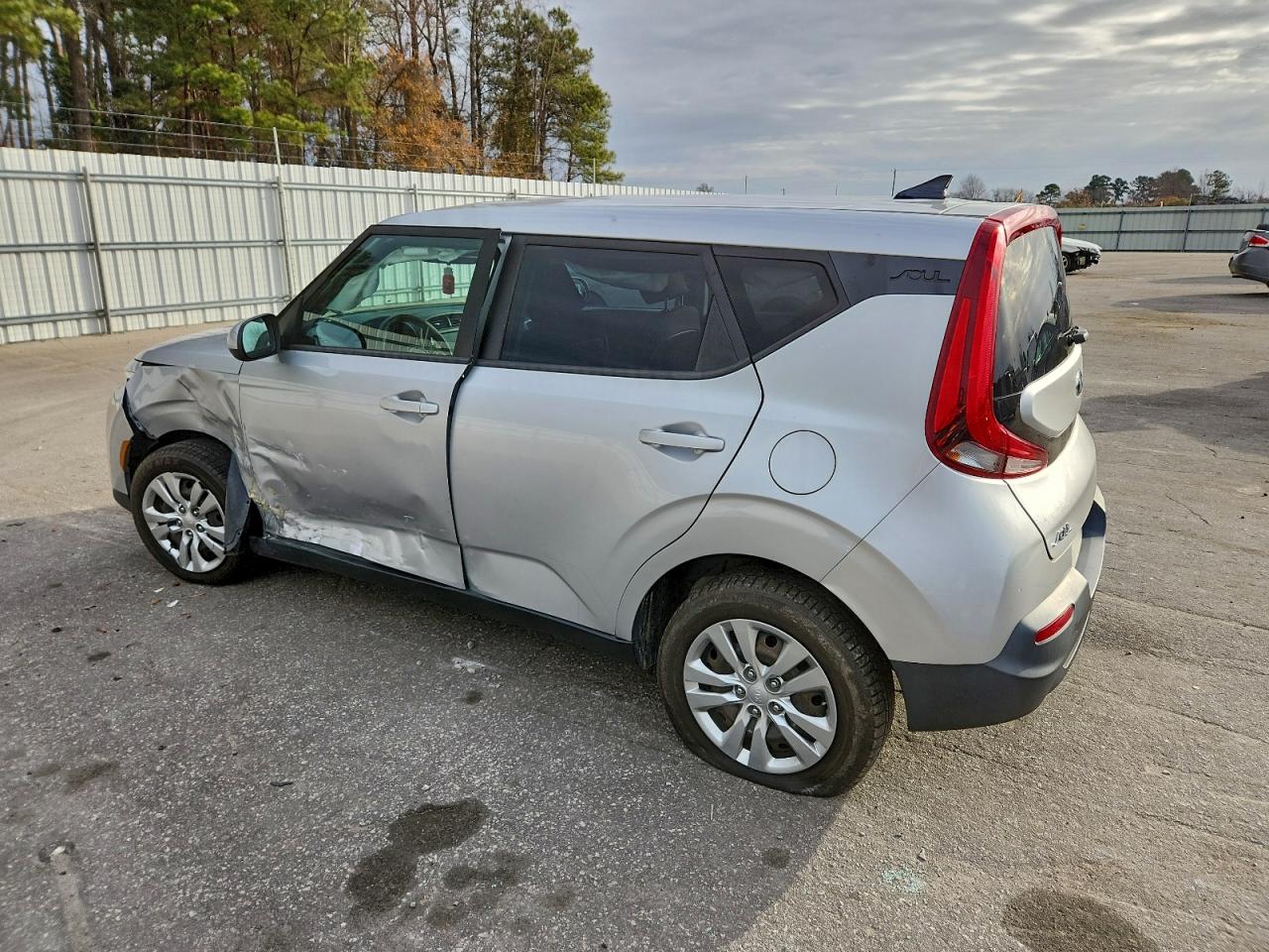 2020 KIA SOUL LX photo 3
