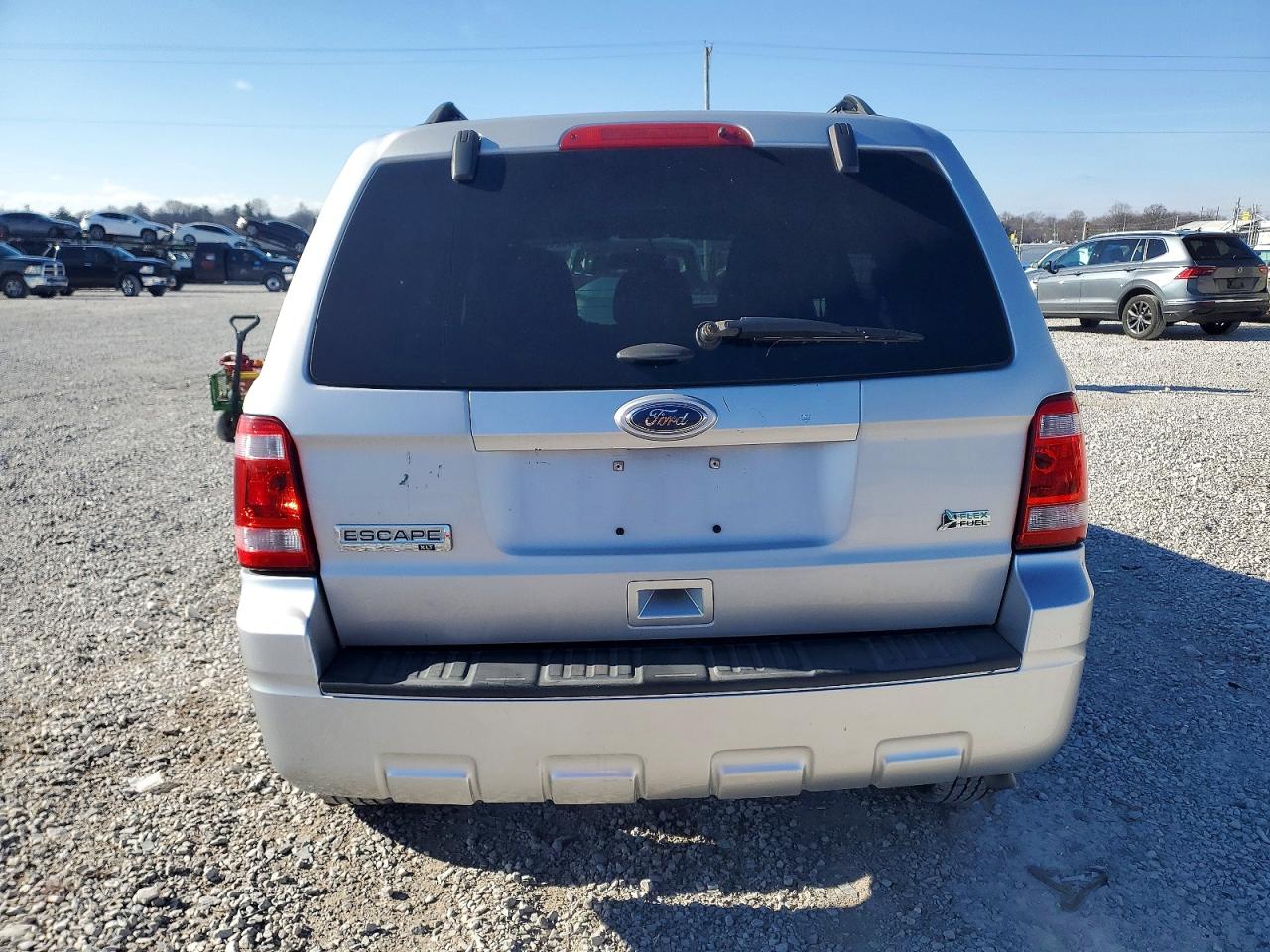 2012 FORD ESCAPE XLT photo 6