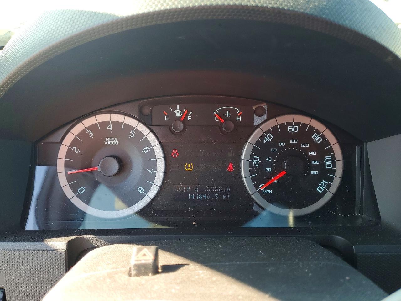 2012 FORD ESCAPE XLT photo 9