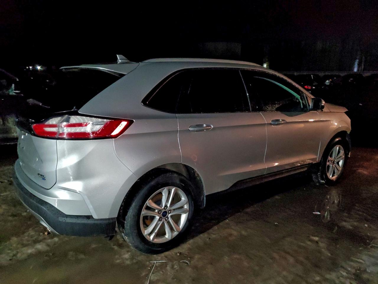 2019 FORD EDGE SEL photo 3