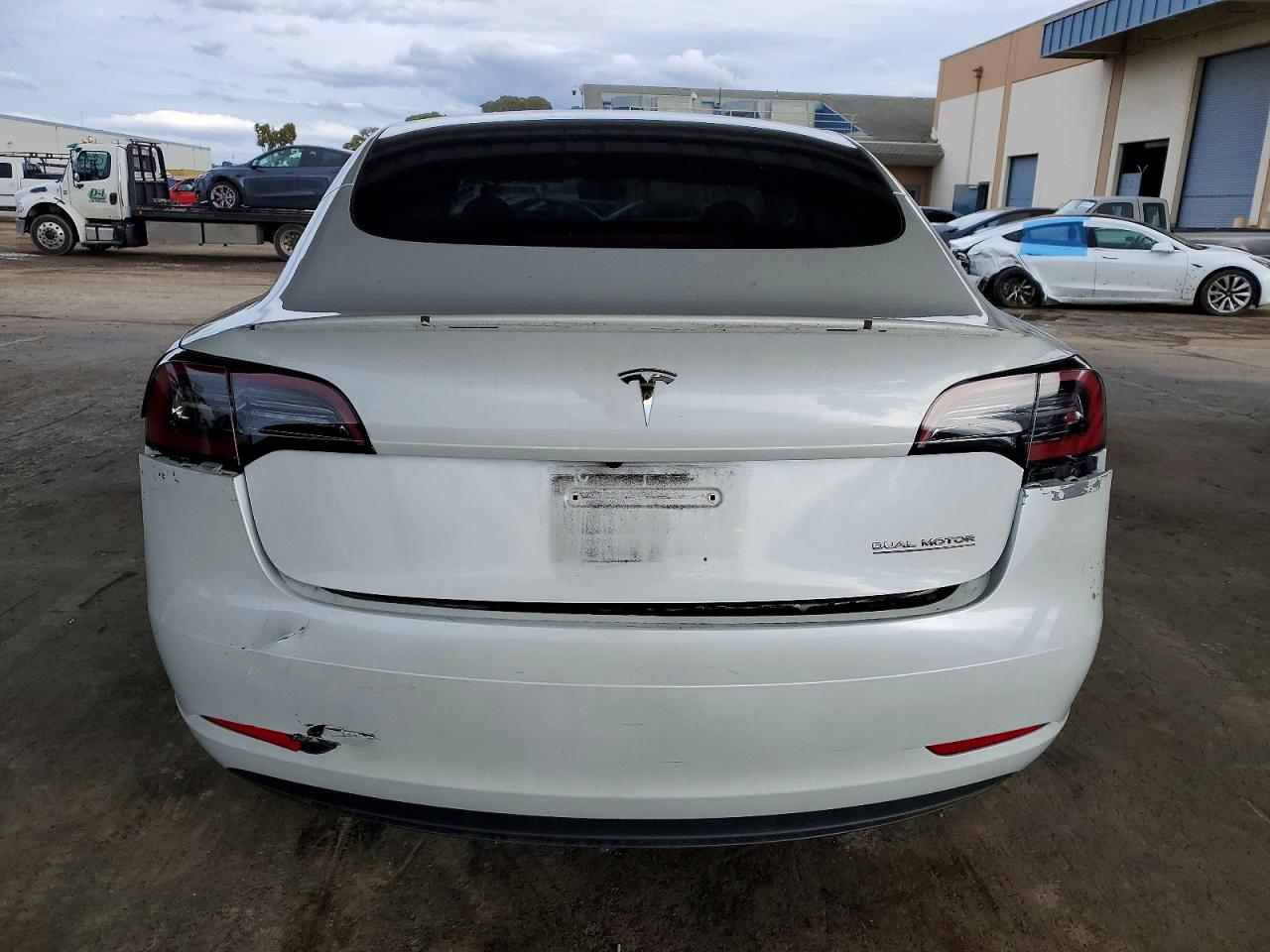 2023 TESLA MODEL 3 photo 11