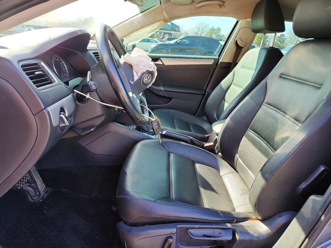 2013 VOLKSWAGEN JETTA SE photo 7