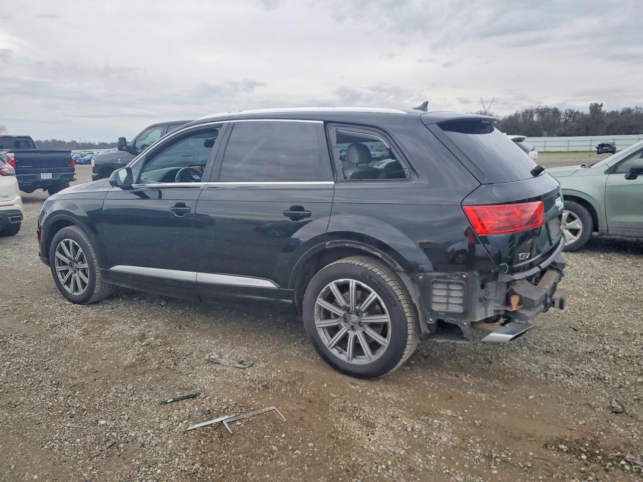2018 AUDI Q7 PREMIUM photo 2