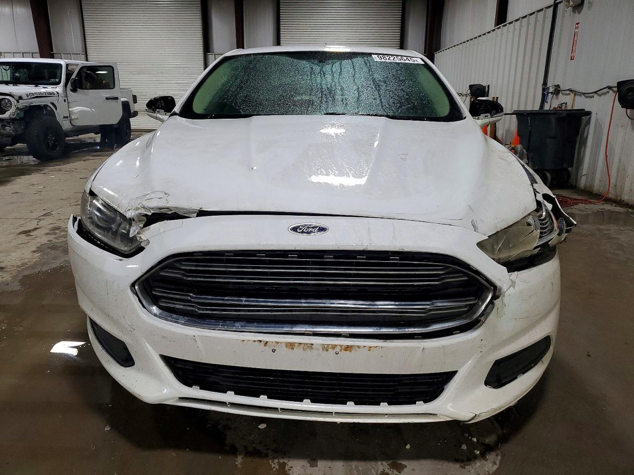 2013 FORD FUSION SE photo 5