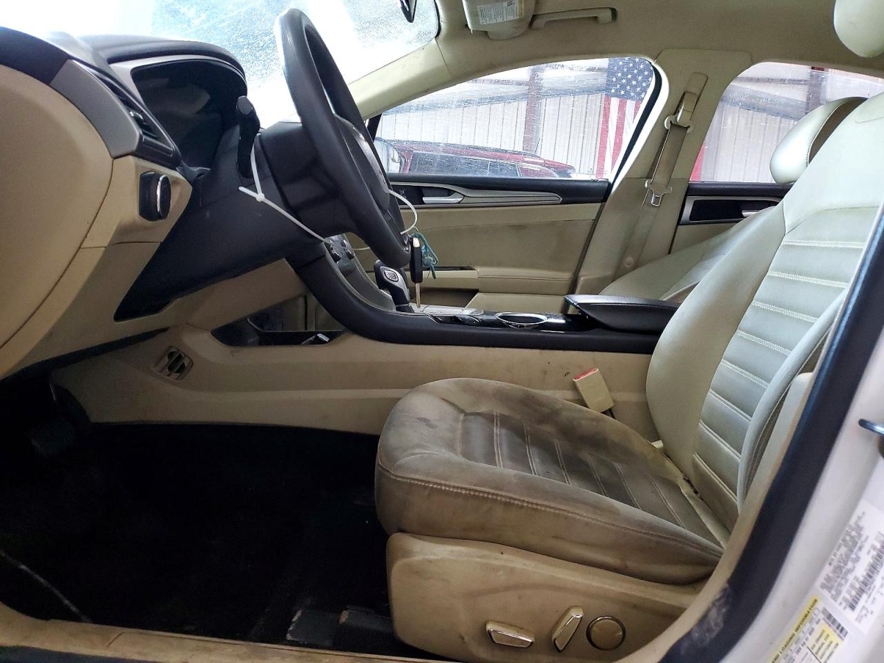 2013 FORD FUSION SE photo 7