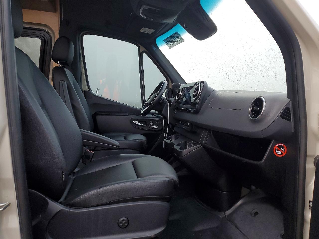 2021 MERCEDES-BENZ SPRINTER photo 13