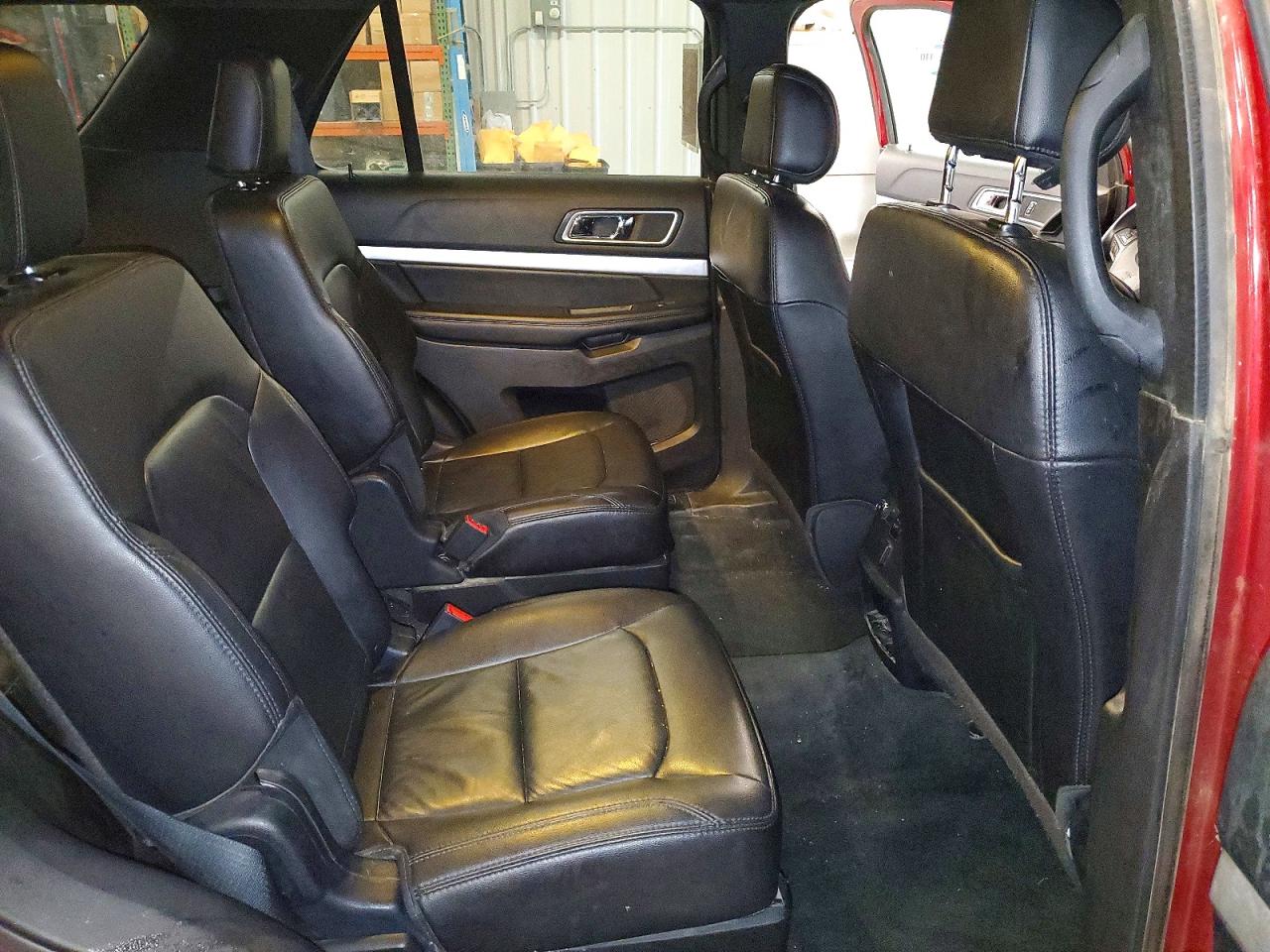 2017 FORD EXPLORER XLT photo 11