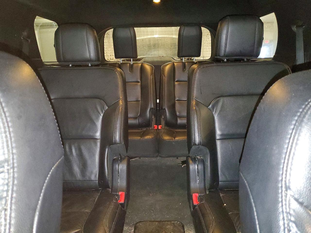 2017 FORD EXPLORER XLT photo 10