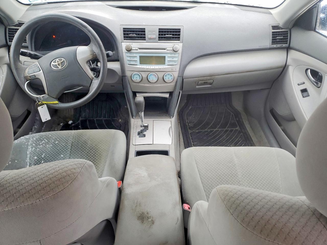 2009 TOYOTA CAMRY BASE photo 15