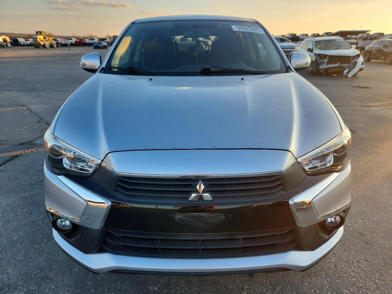 2017 MITSUBISHI OUTLANDER SPORT ES photo 9