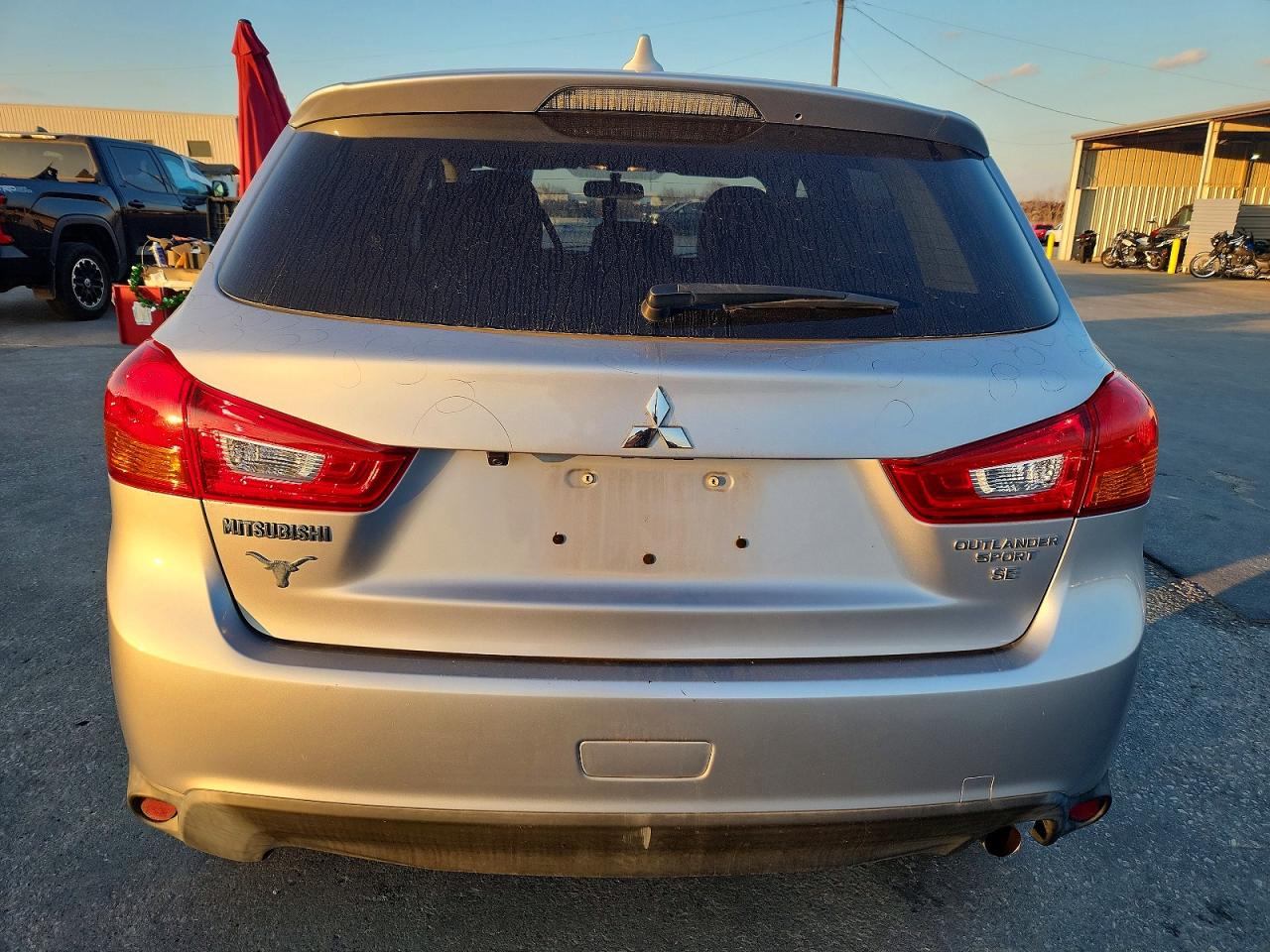 2017 MITSUBISHI OUTLANDER SPORT ES photo 11