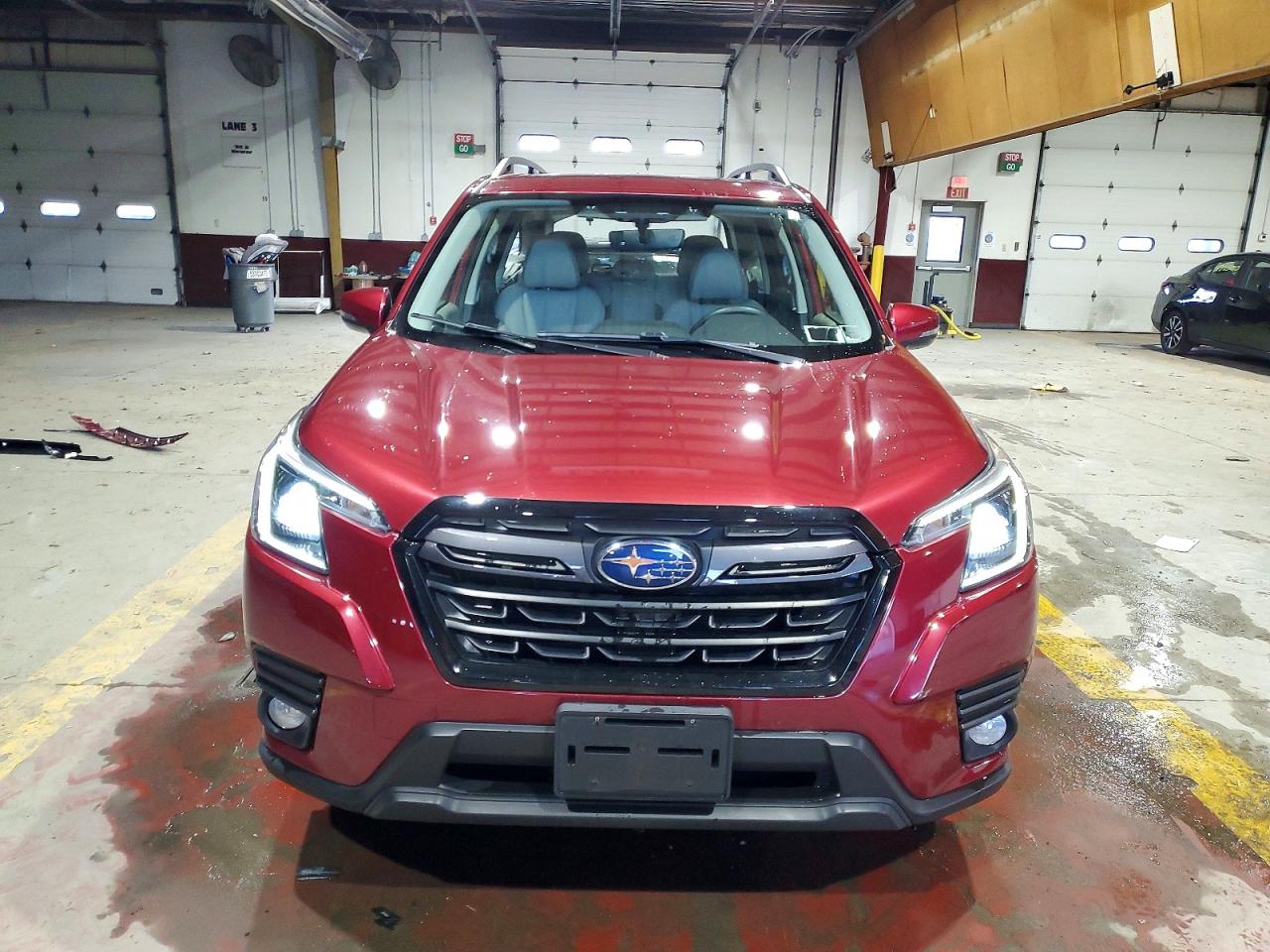 2022 SUBARU FORESTER LIMITED photo 5
