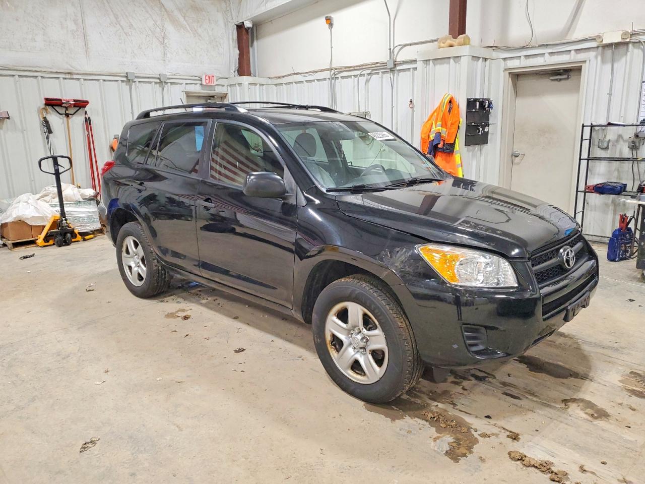 2012 TOYOTA RAV4 photo 4