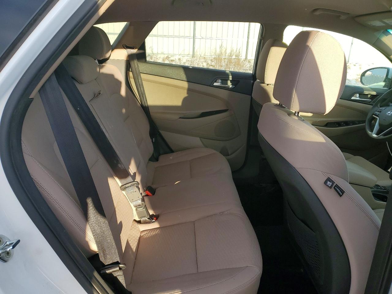 2021 HYUNDAI TUCSON SE photo 11