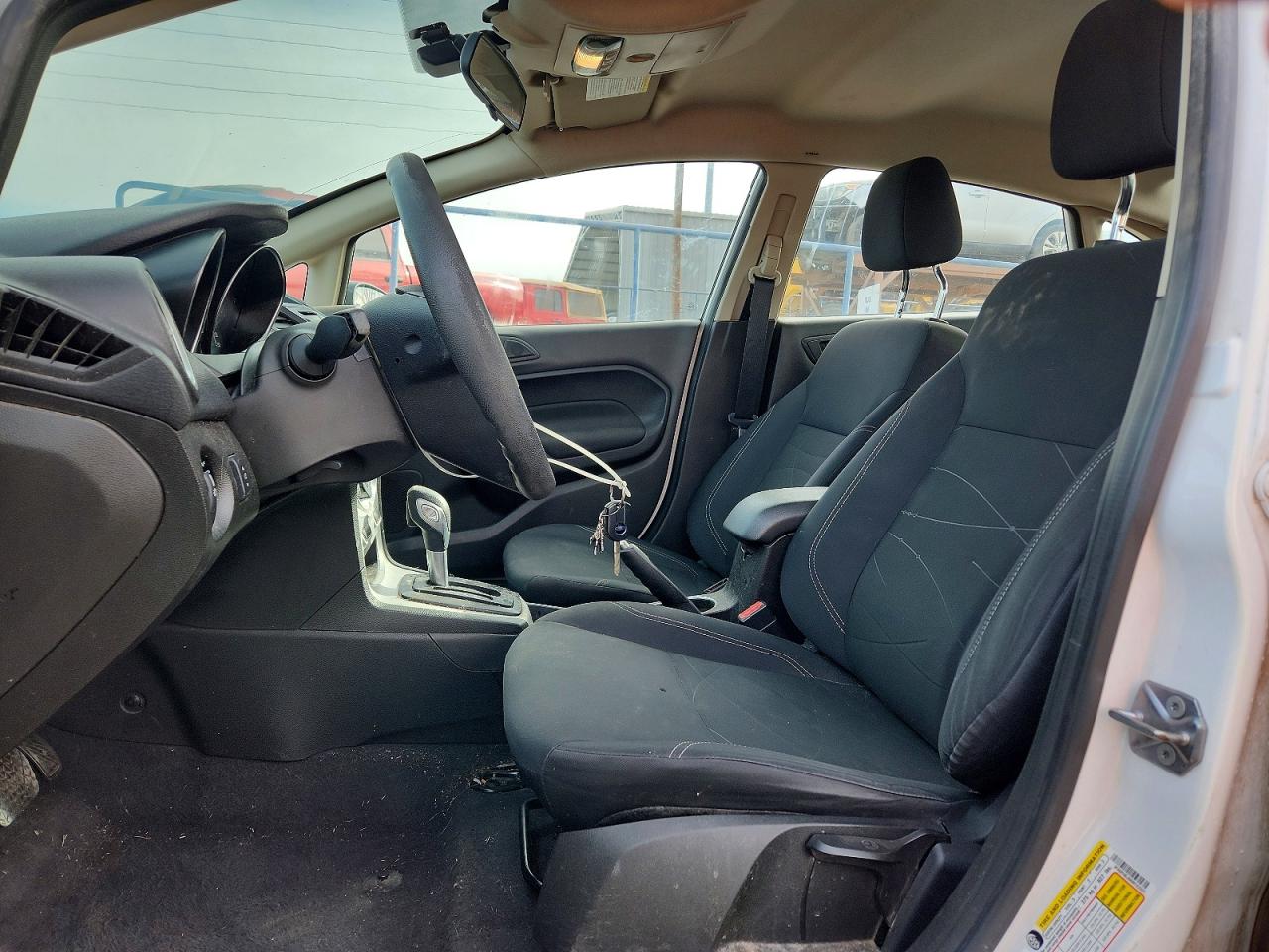 2019 FORD FIESTA SE photo 7