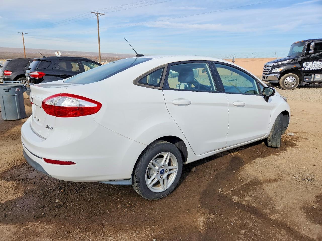 2019 FORD FIESTA SE photo 3